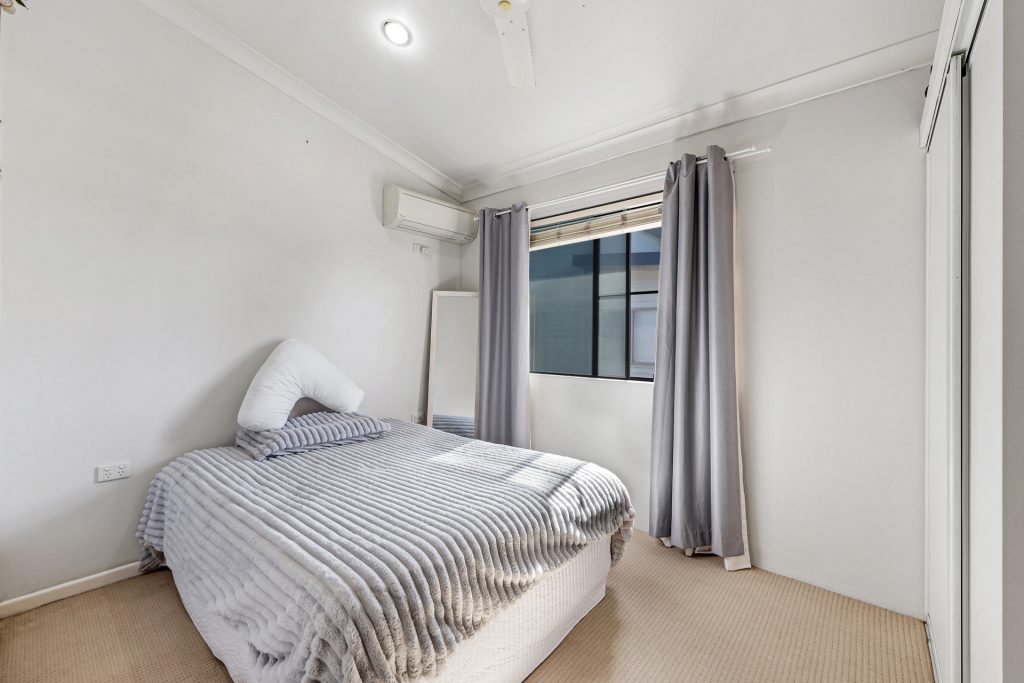 9 Vailala Rise, Rural View, QLD 4740 AUS