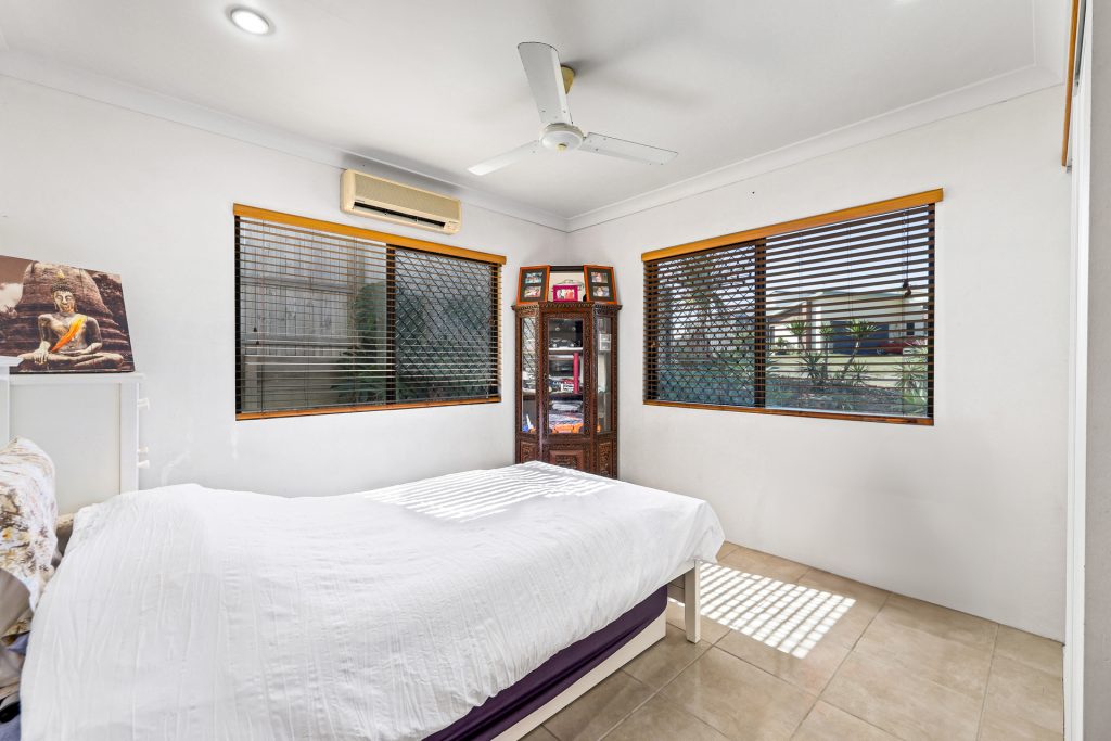 9 Vailala Rise, Rural View, QLD 4740 AUS