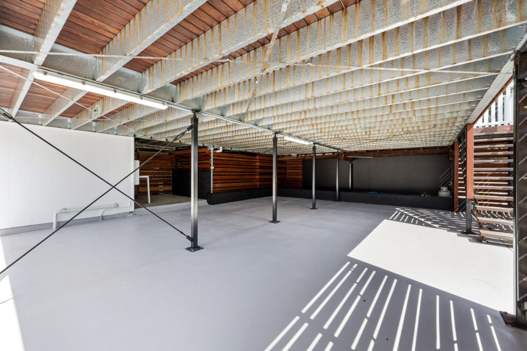 2 Herta Lane, Sarina Beach, QLD 4737 AUS