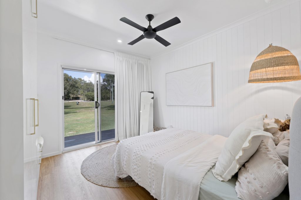 2 Herta Lane, Sarina Beach, QLD 4737 AUS