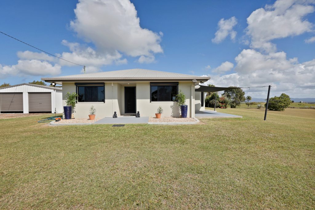 104 Bally Keel Road, Alligator Creek, QLD 4740 AUS