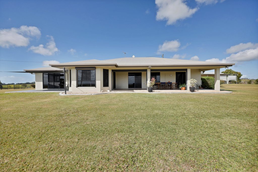 104 Bally Keel Road, Alligator Creek, QLD 4740 AUS