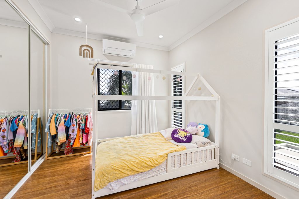 3 Coral Cove Court, Blacks Beach, QLD 4740 AUS