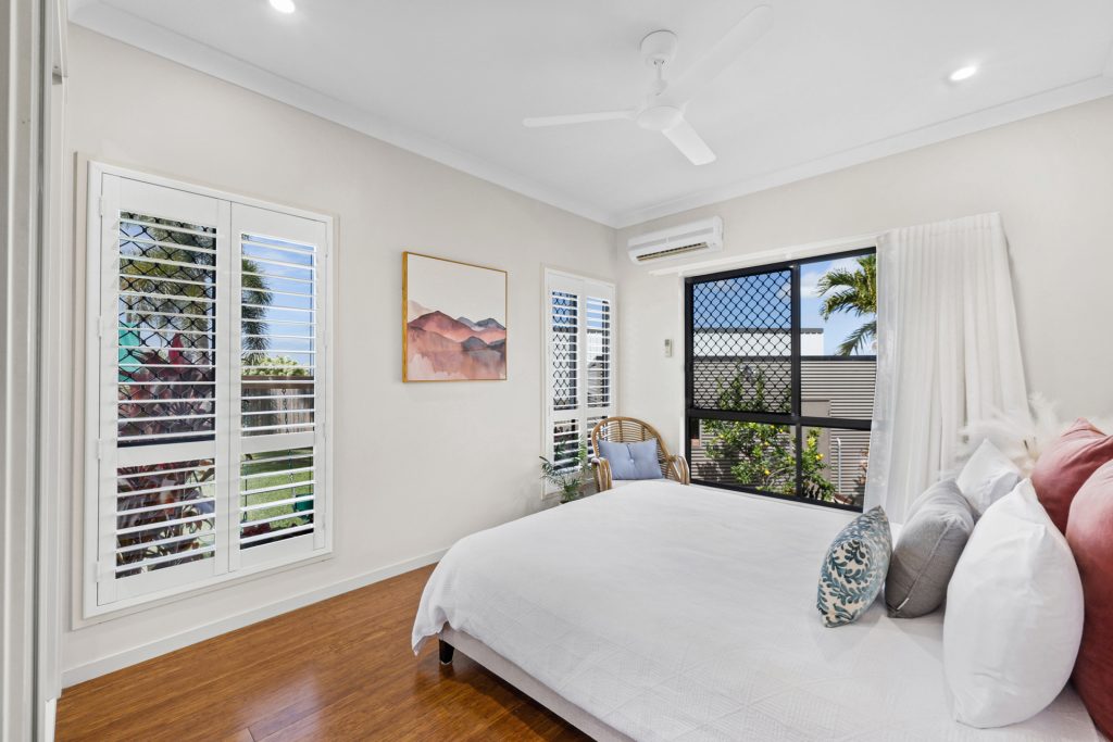 3 Coral Cove Court, Blacks Beach, QLD 4740 AUS