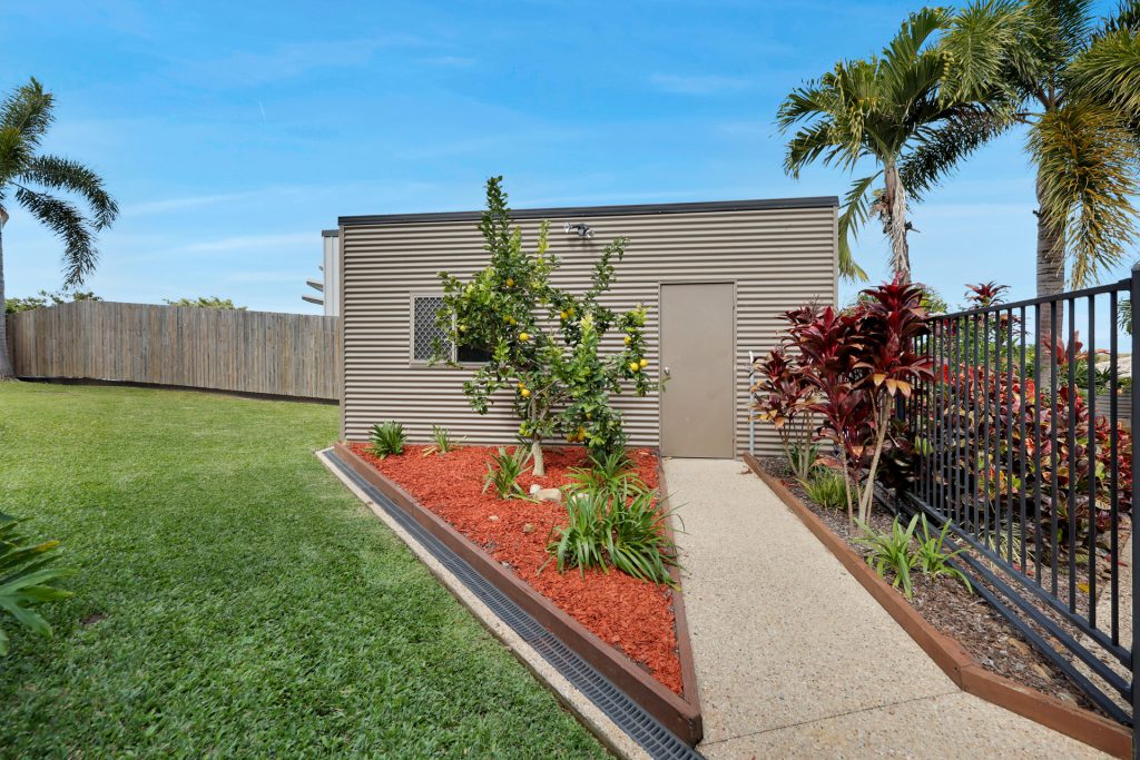 3 Coral Cove Court, Blacks Beach, QLD 4740 AUS