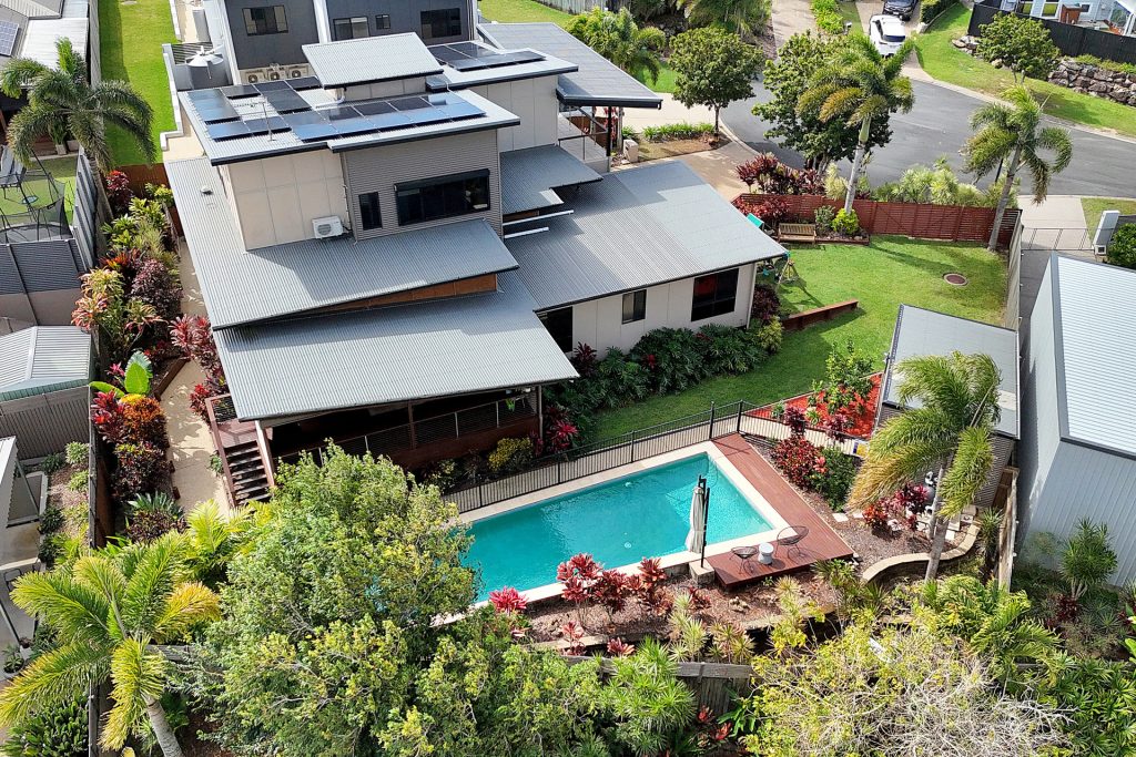 3 Coral Cove Court, Blacks Beach, QLD 4740 AUS