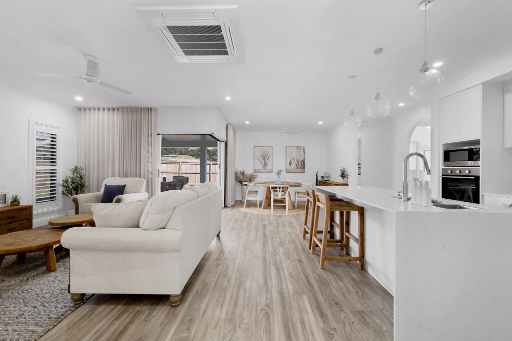 77 Norwood Parade, Beaconsfield, QLD 4740 AUS