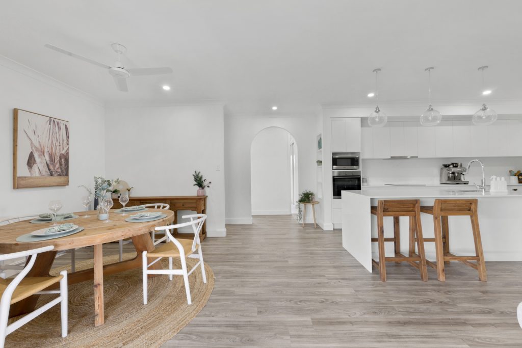 77 Norwood Parade, Beaconsfield, QLD 4740 AUS