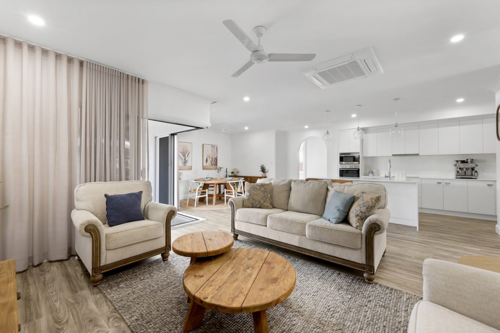 77 Norwood Parade, Beaconsfield, QLD 4740 AUS