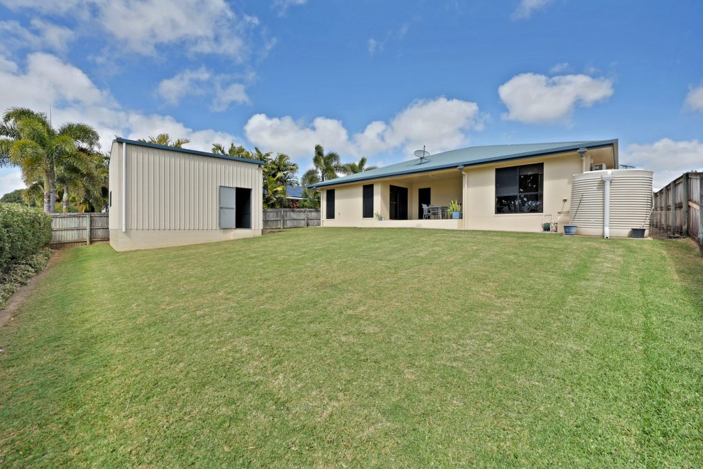 10 Herbert Way, Rural View, QLD 4740 AUS