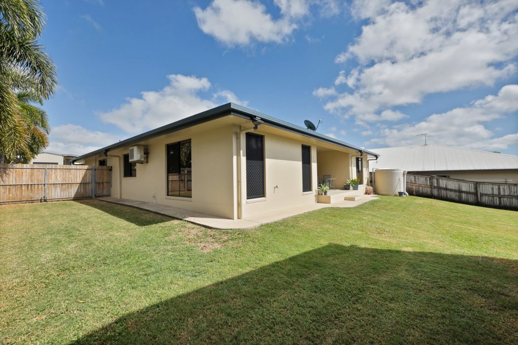 10 Herbert Way, Rural View, QLD 4740 AUS