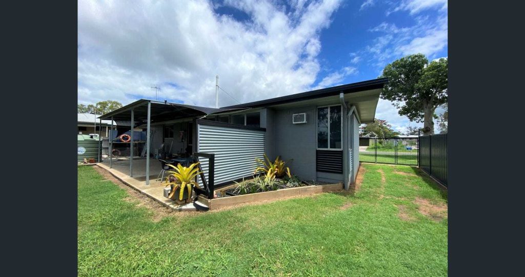 3 Armstrong Crescent, Dysart, QLD 4745 AUS