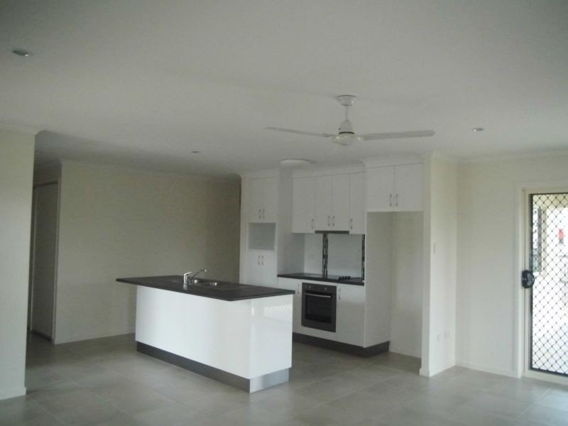 35 Field Street, West Mackay, QLD 4740 AUS