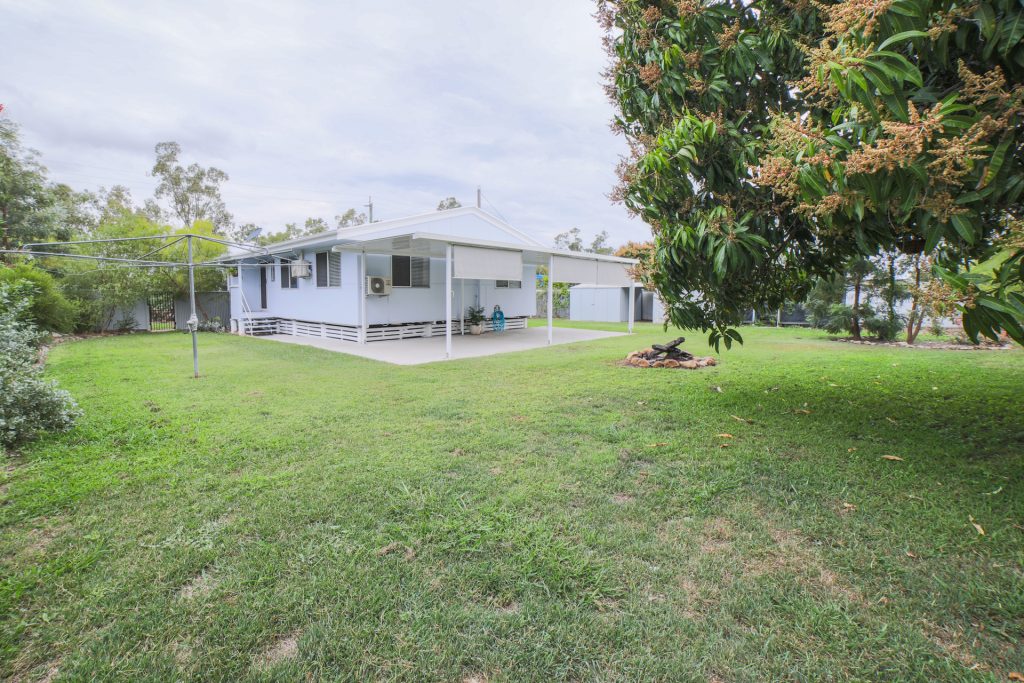 10 Yeates Crescent, Dysart, QLD 4745 AUS