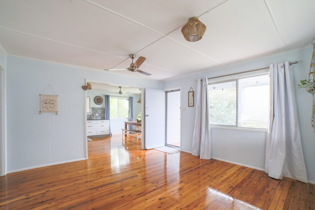 10 Yeates Crescent, Dysart, QLD 4745 AUS