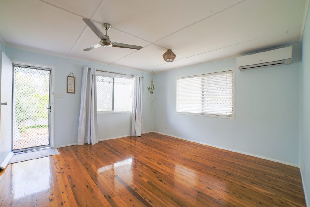 10 Yeates Crescent, Dysart, QLD 4745 AUS