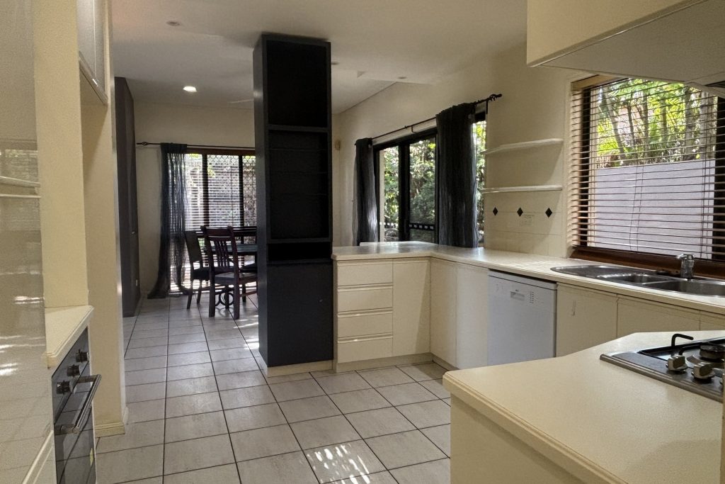 44 Fairmeadow Drive, Mount Pleasant, QLD 4740 AUS