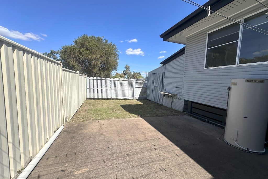 36 Beresford Crescent, Dysart, QLD 4745 AUS