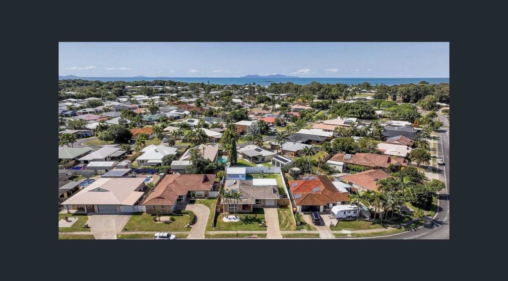 34 Royal Sands Boulevard, Bucasia, QLD 4750 AUS