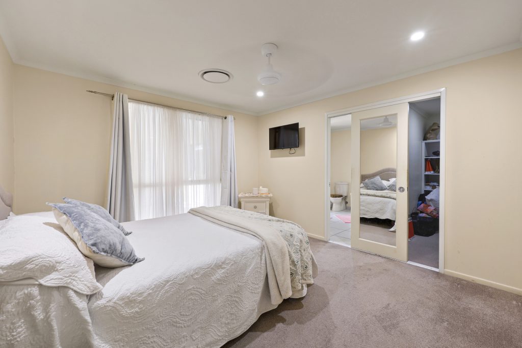 116 Binnington Esplanade, East Mackay, QLD 4740 AUS