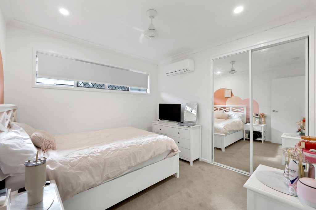 42 Ficus Crescent, Andergrove, QLD 4740 AUS