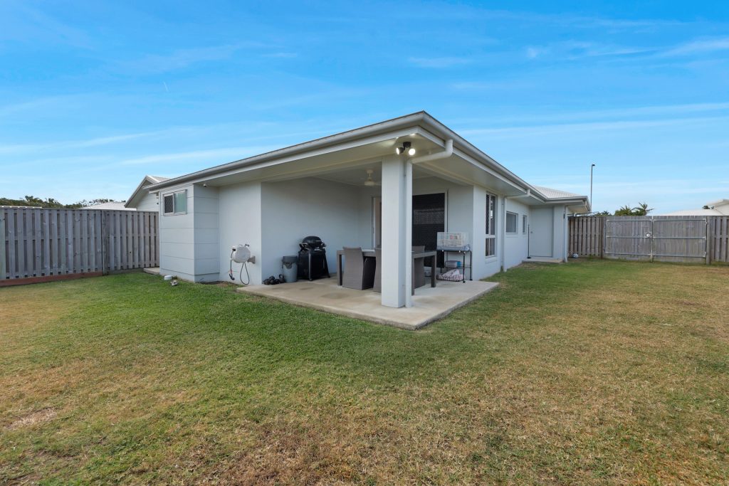 42 Ficus Crescent, Andergrove, QLD 4740 AUS