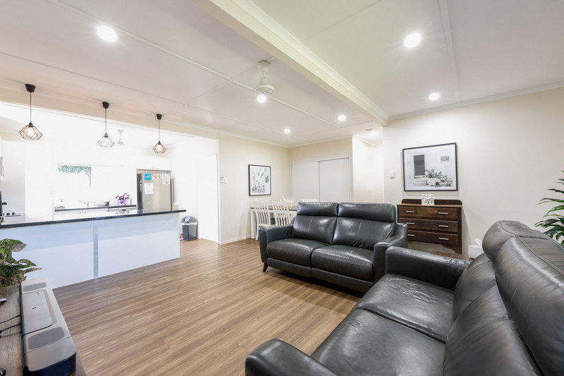 1 Crane Street, Slade Point, QLD 4740 AUS