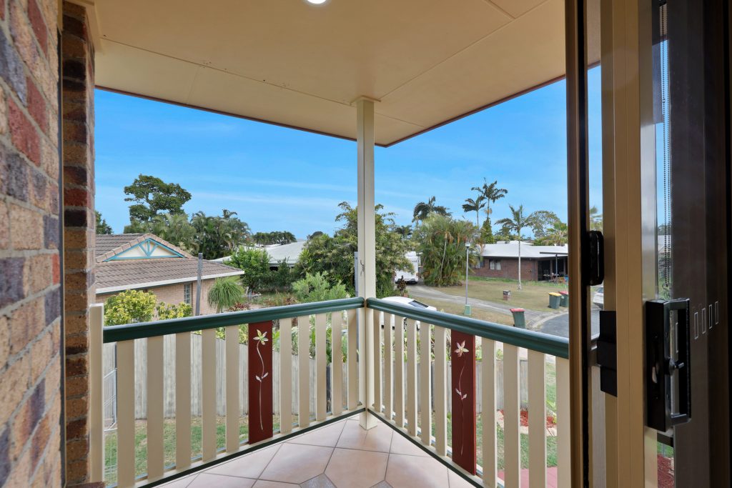 24 Cambridge Avenue, Andergrove, QLD 4740 AUS