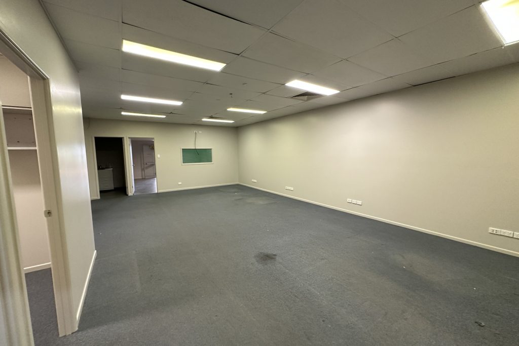 Suite 6/121 Boundary Road, Paget, QLD 4740 AUS