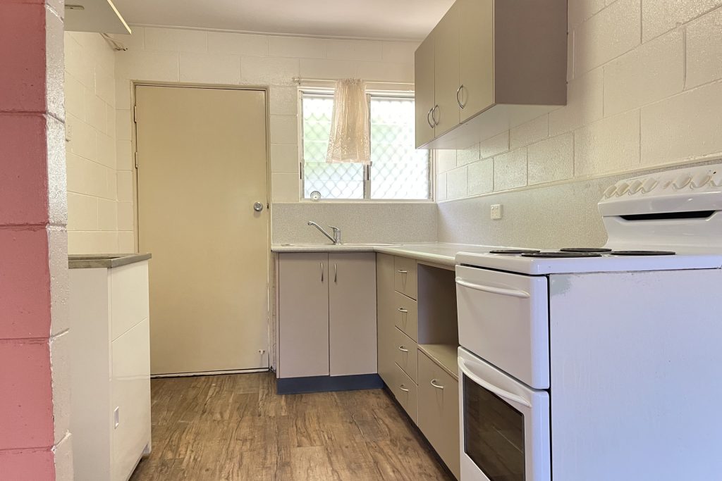 3/8 Dolby Court, Mackay North, QLD 4740 AUS