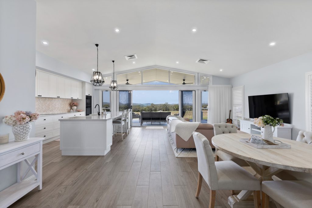 174 Moonlight Drive, Sarina, QLD 4737 AUS