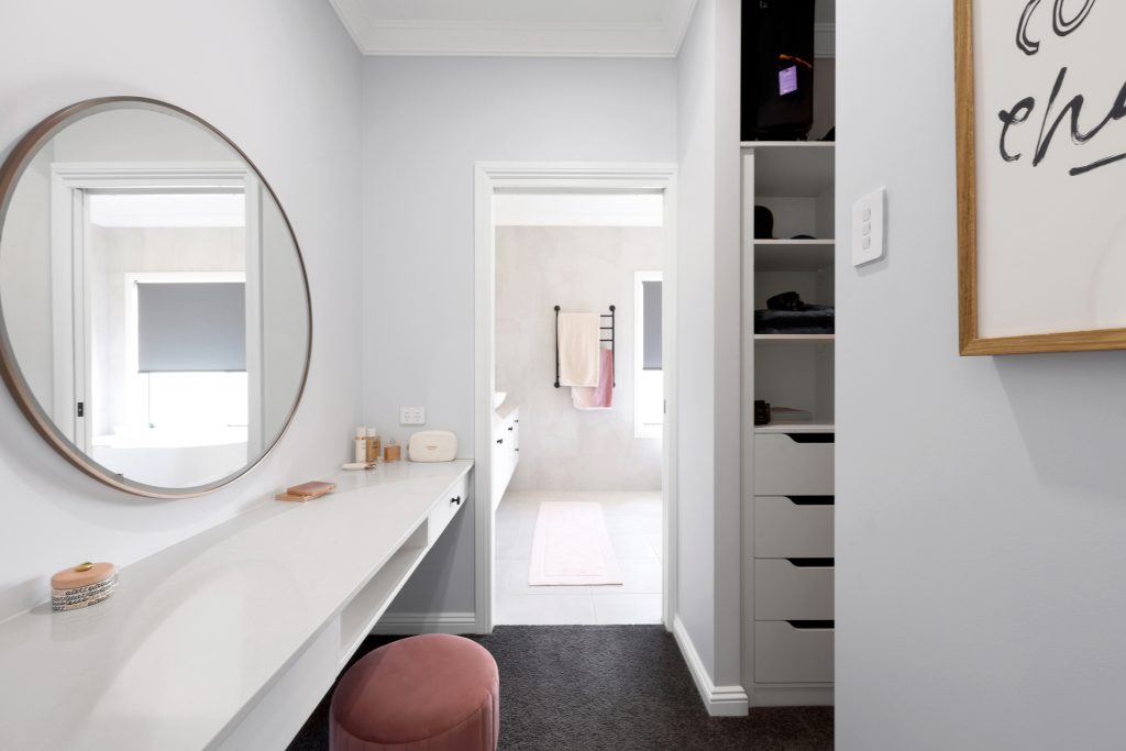 174 Moonlight Drive, Sarina, QLD 4737 AUS