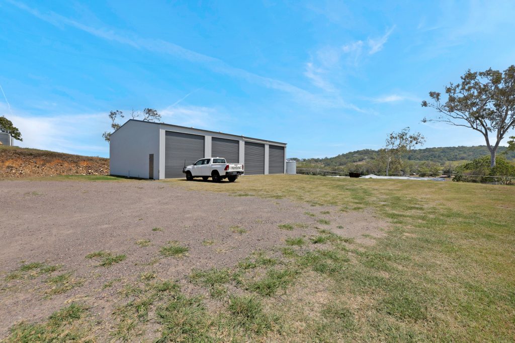 174 Moonlight Drive, Sarina, QLD 4737 AUS