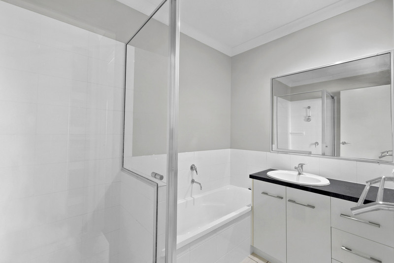 3 Fairway Drive, Bakers Creek, QLD 4740 AUS