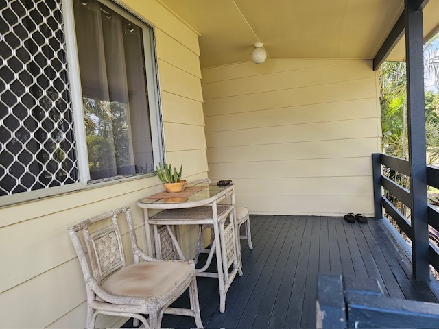 24 Middle Crescent, Dysart, QLD 4745 AUS