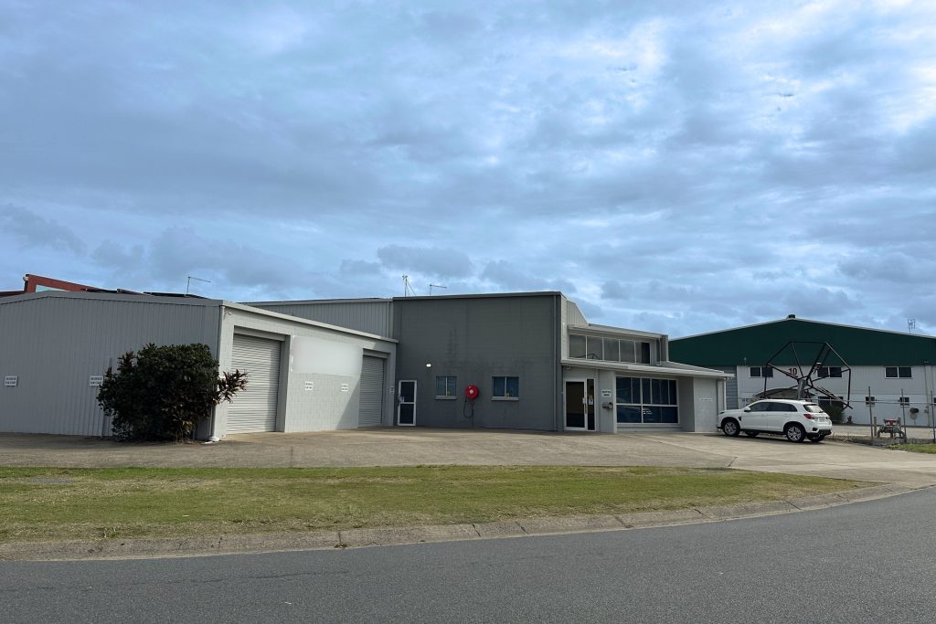 12 Fursden Street, Glenella, QLD 4740 AUS