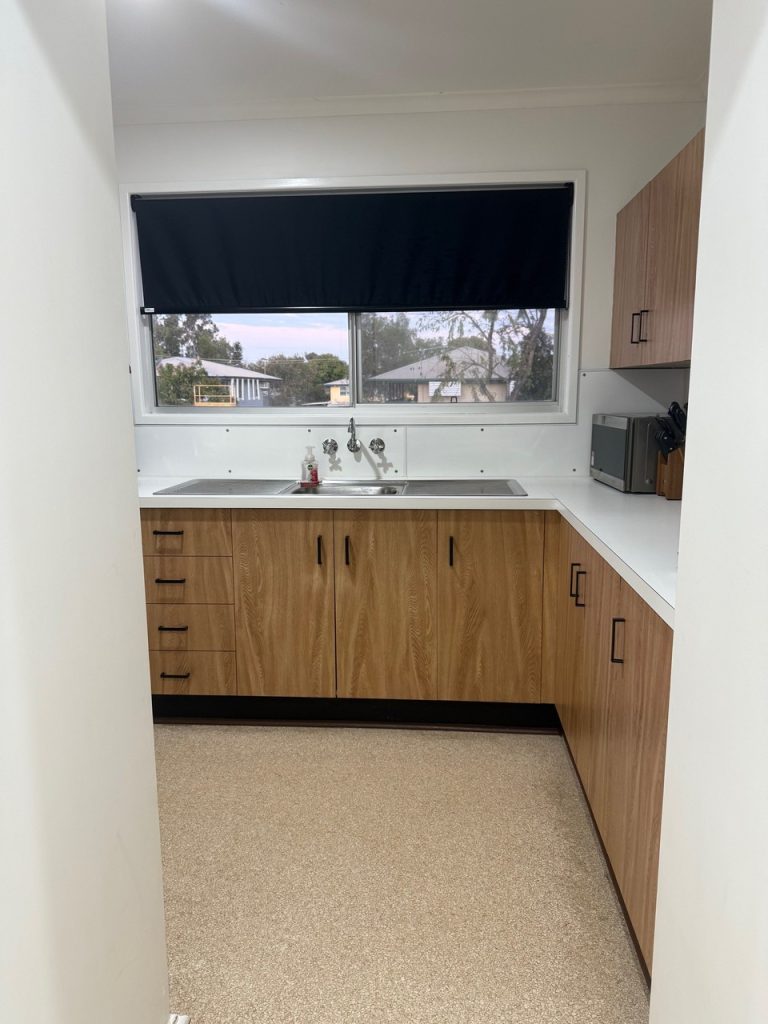 31 Donovan Crescent, Dysart, QLD 4745 AUS