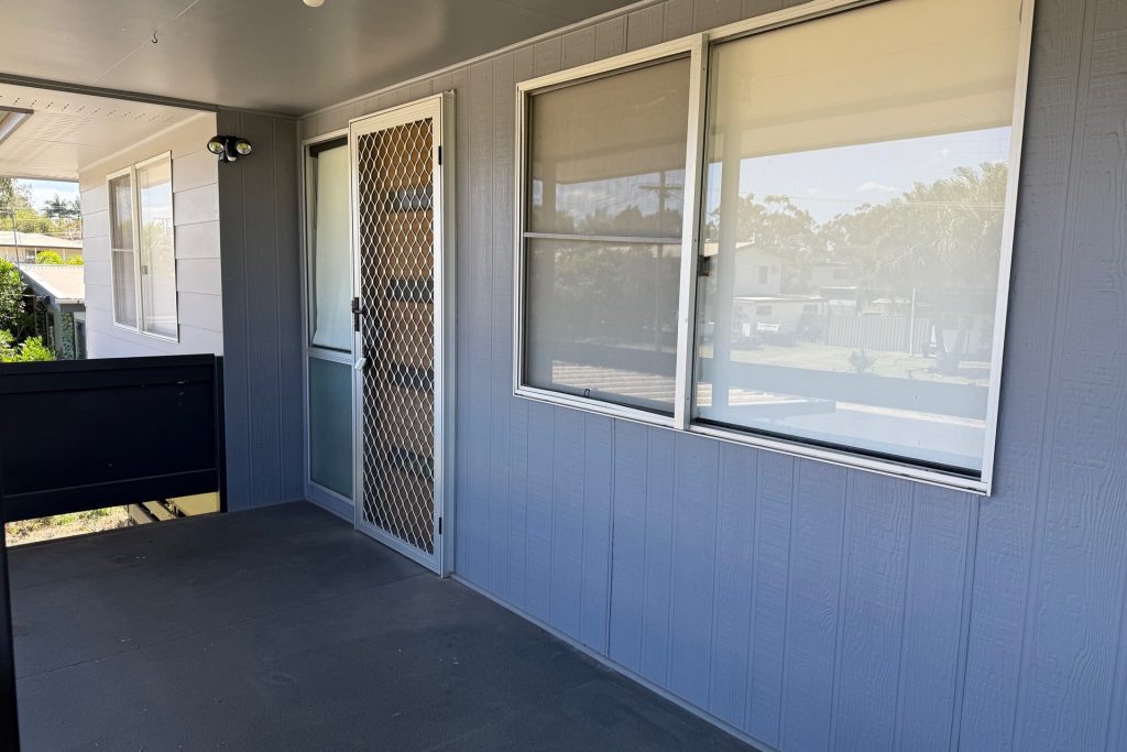 31 Donovan Crescent, Dysart, QLD 4745 AUS