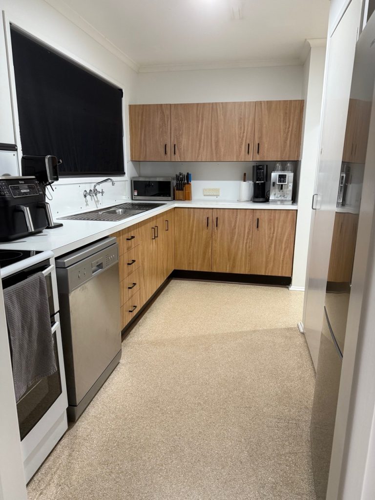 31 Donovan Crescent, Dysart, QLD 4745 AUS