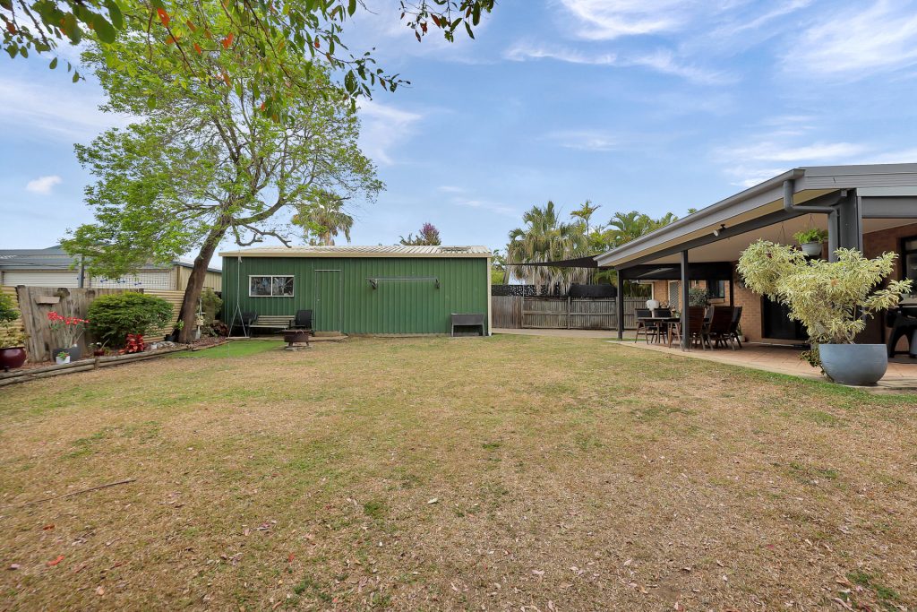 26 Dumfries Court, Beaconsfield, QLD 4740 AUS