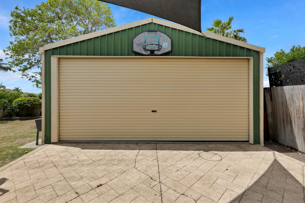 26 Dumfries Court, Beaconsfield, QLD 4740 AUS