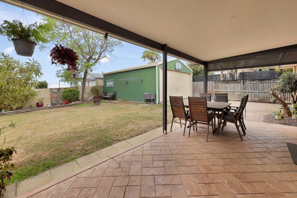 26 Dumfries Court, Beaconsfield, QLD 4740 AUS