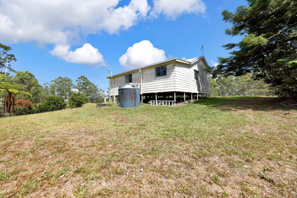 194 Cathay Creek Road, Crediton, QLD 4757 AUS
