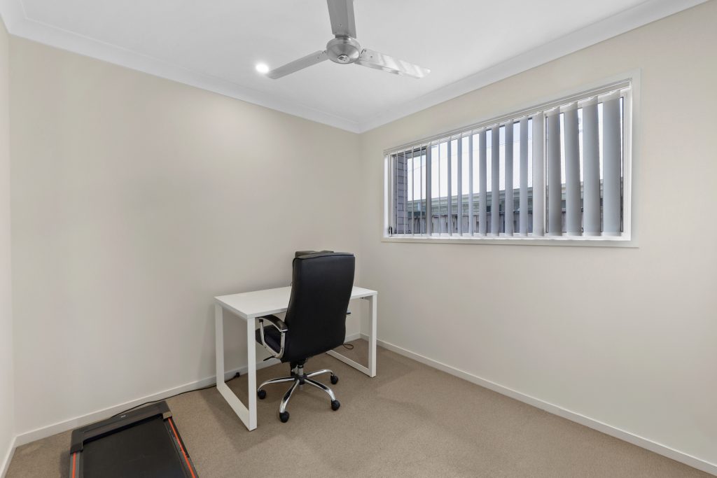 18 Knot Court, Bucasia, QLD 4750 AUS