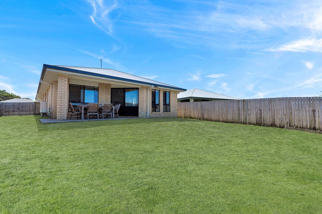 44 Thorn Avenue, Rural View, QLD 4740 AUS