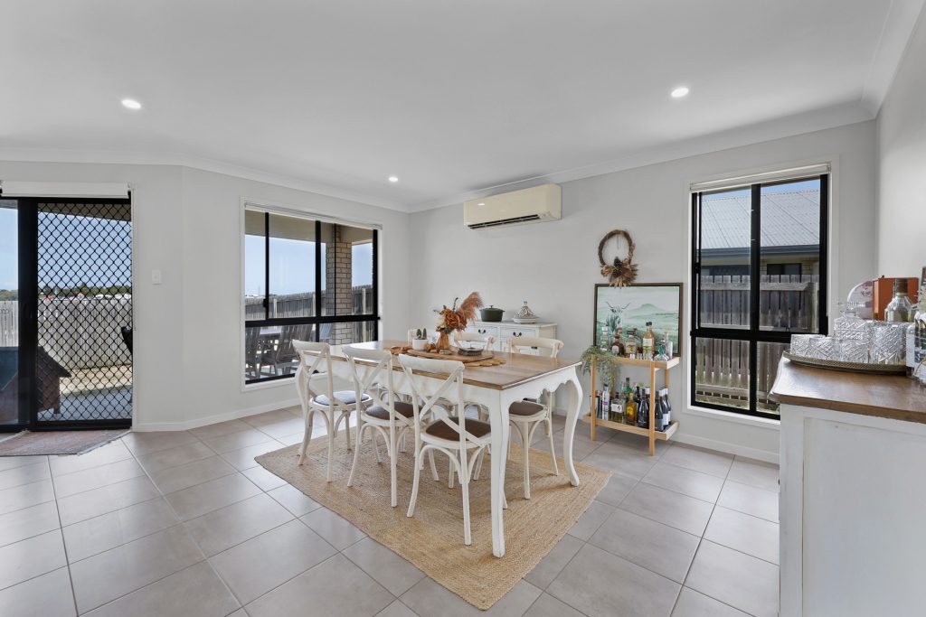 44 Thorn Avenue, Rural View, QLD 4740 AUS