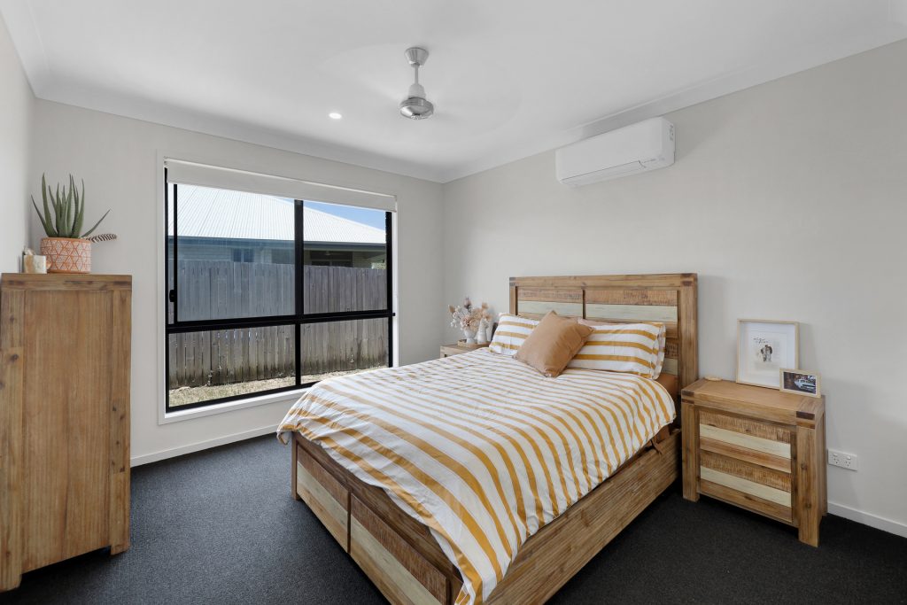 44 Thorn Avenue, Rural View, QLD 4740 AUS