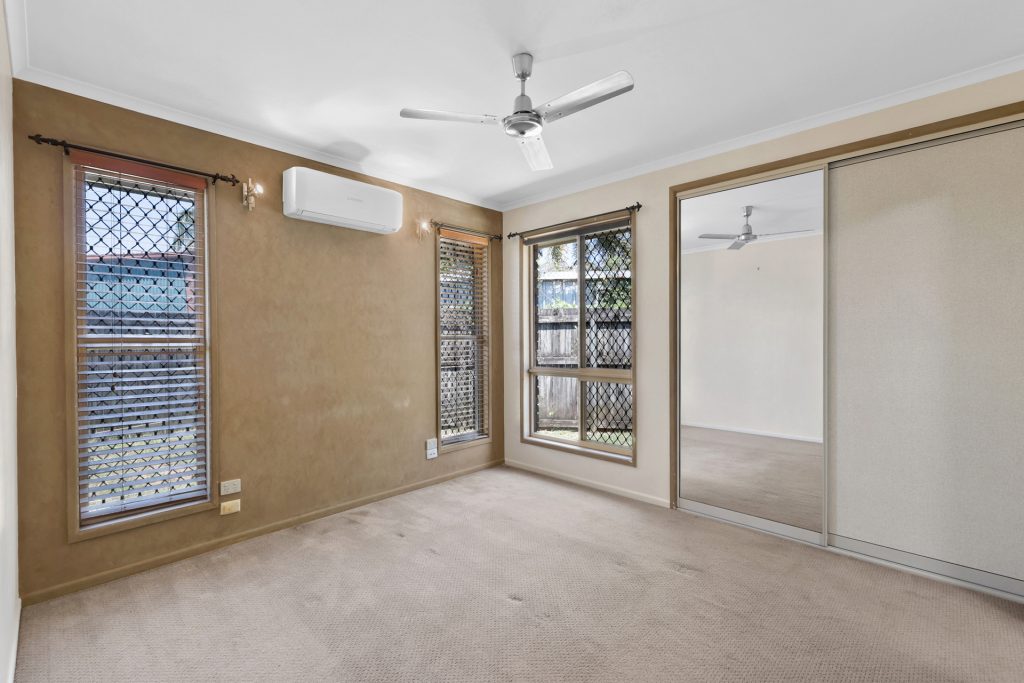 15 Charles Court, Andergrove, QLD 4740 AUS