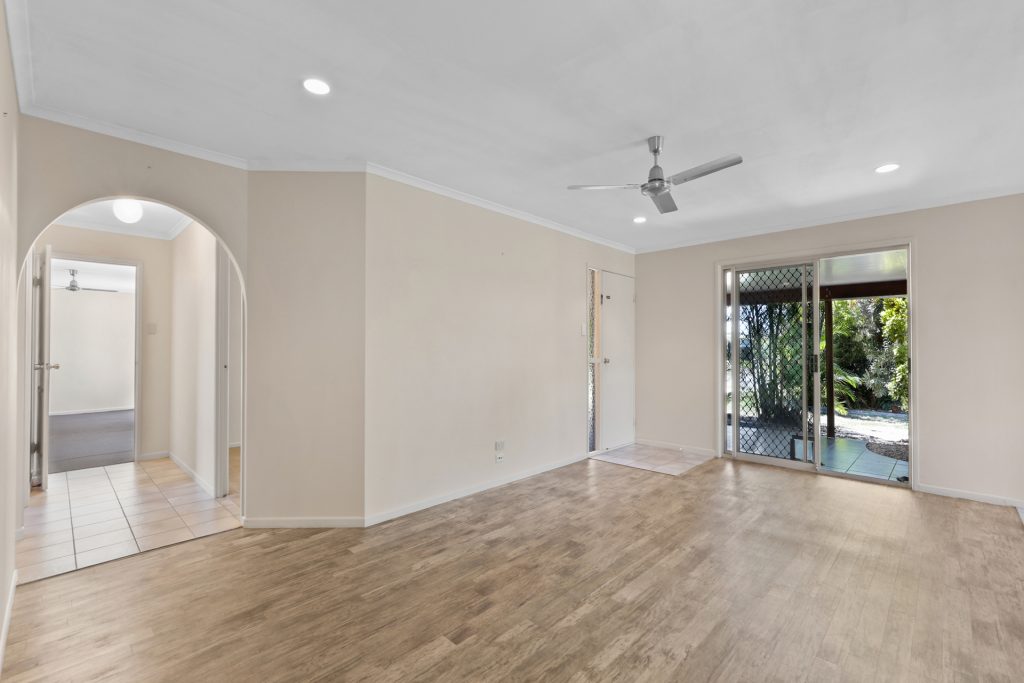 15 Charles Court, Andergrove, QLD 4740 AUS