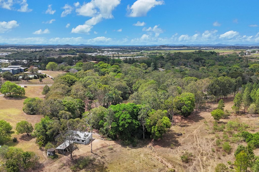 10 Rural View Drive, Rural View, QLD 4740 AUS